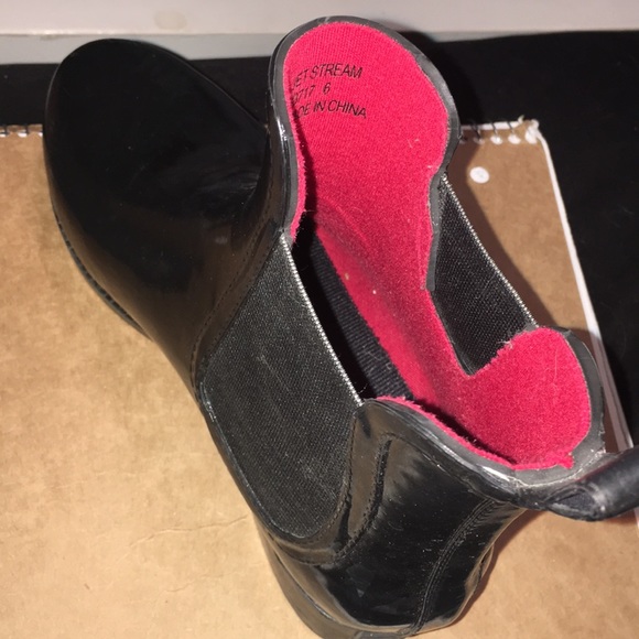 Rain boots - Picture 3 of 4